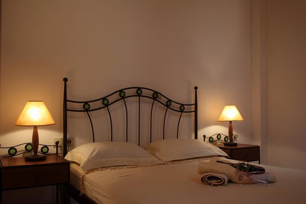 Menelia Cottage Platístoma Zimmer foto